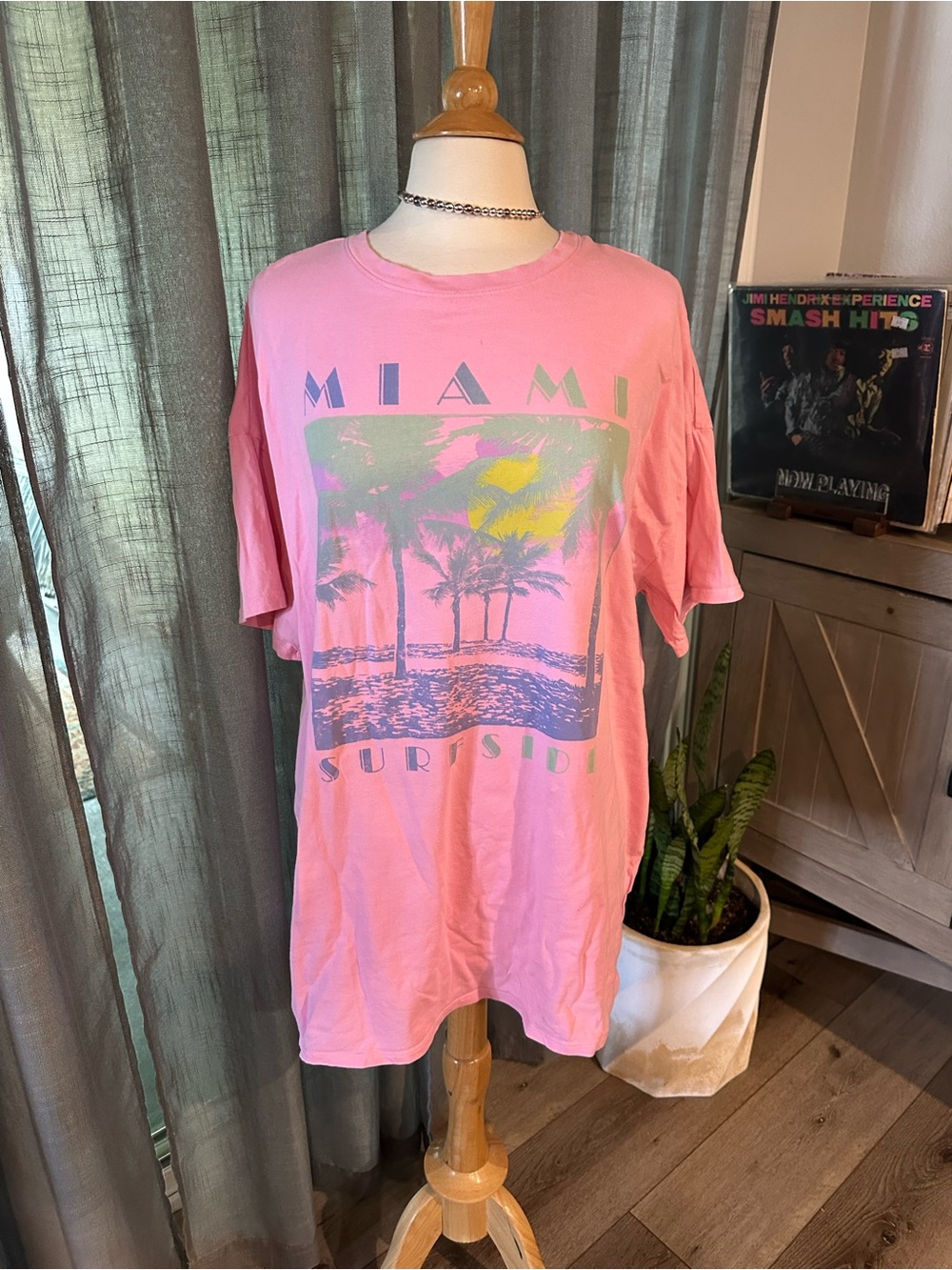 wild fable Pink Miami Surfside Graphic Tee